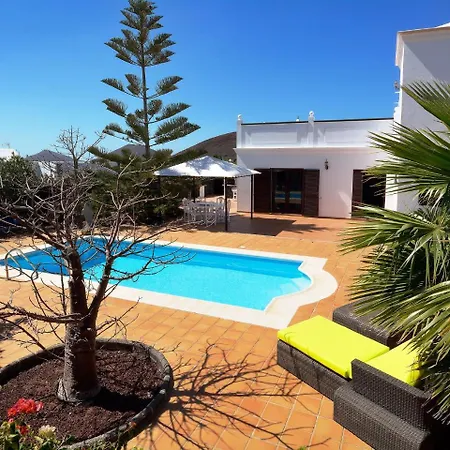 Comfortable Holiday In Yaiza With Swimming Pool * Yaiza (Lanzarote)