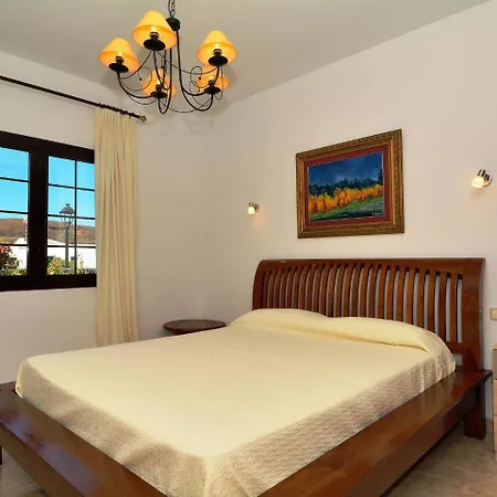 Comfortable Holiday In Yaiza With Swimming Pool *